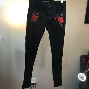Women’s black ripped American Eagle Jeans Long
